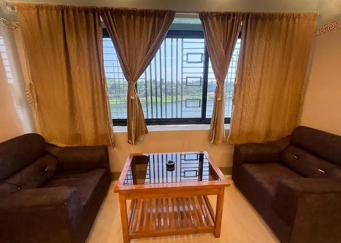 Hotel Raj