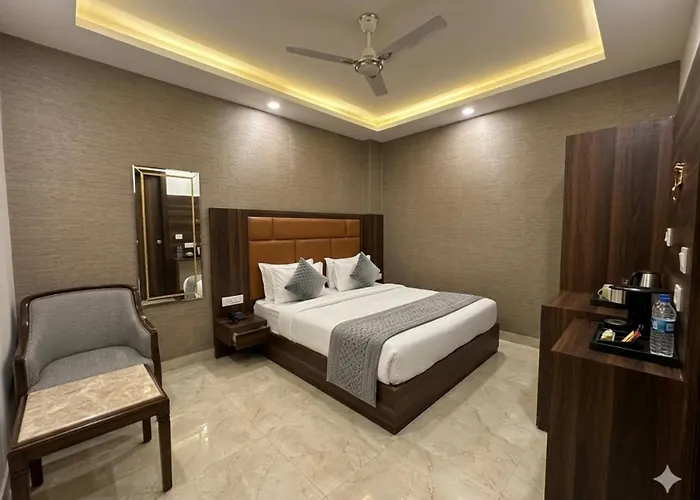 Hotel Marina Premium Near Igi Airport Delhi
