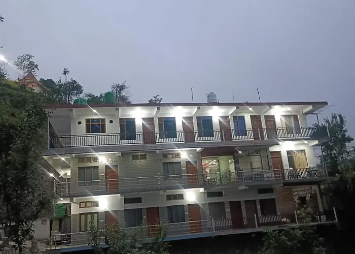 Hotel Navya Dhruv