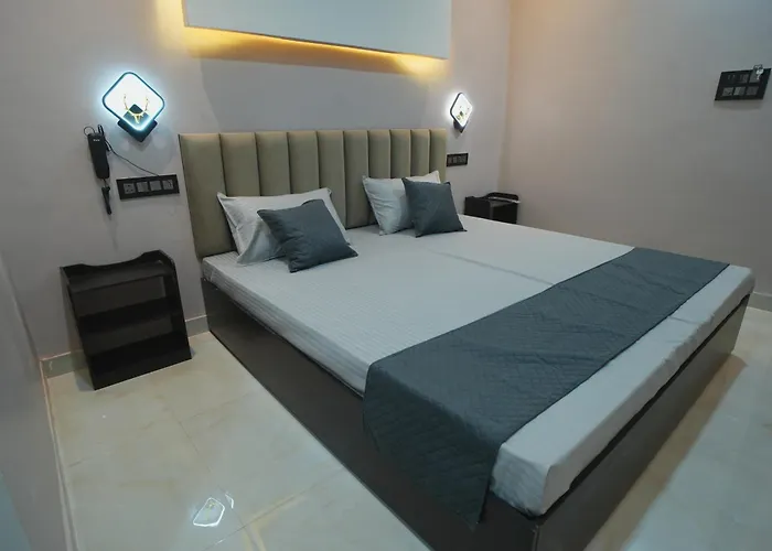 Kasa Courtyard Hotel
