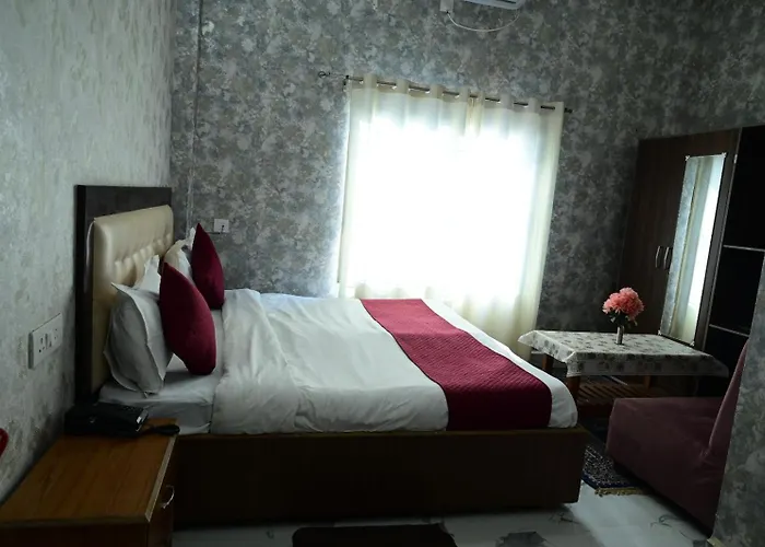 Maa Mandakini Resort & Hotel