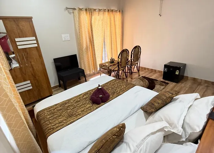 The Royal Pool Resort-Swimming Pool Resort, Varkala