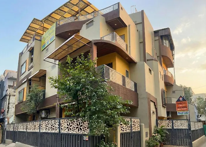 Fateh Villa Girls Hostel, Vijay Nagar