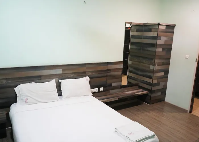 Royal Service Apartment - Kk Nagar Madurai
