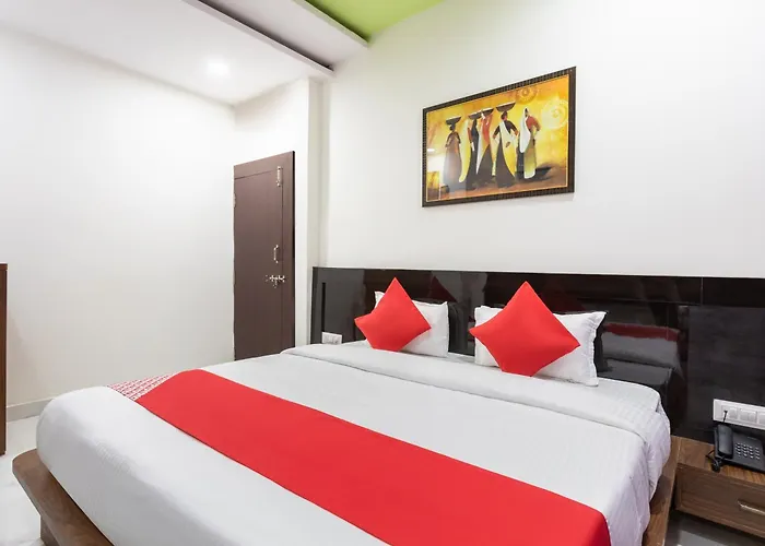 Hotel O Savitri Regency
