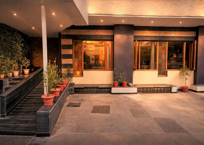 Hotel Mandovin - A Premium Hotel In Udaipur
