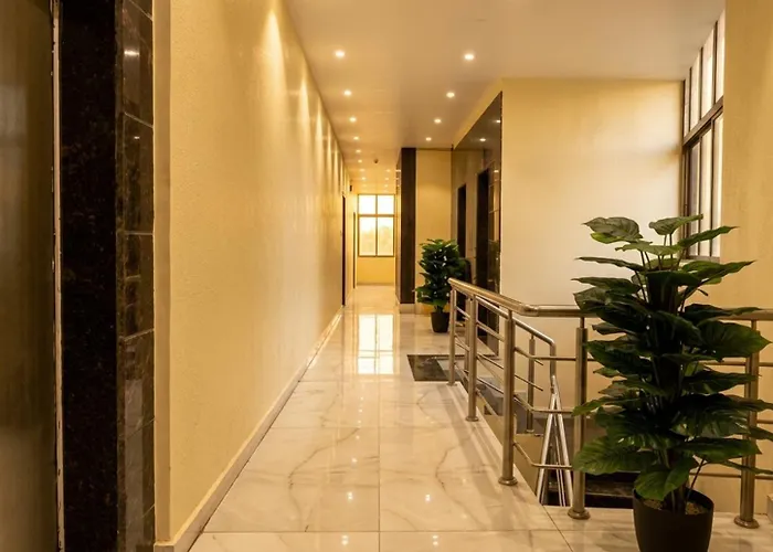 Hotel Ashyana - Near To Grant Road Station Mumbai