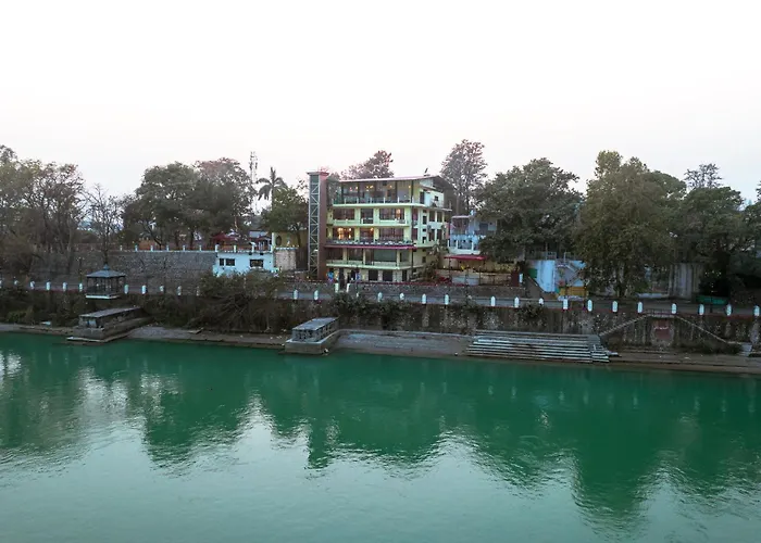 The Neeraj Naturecure - Ganga View