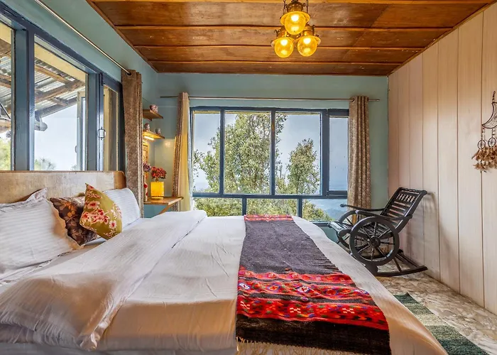 Vibe Hostel Naddi - Near Dal Lake
