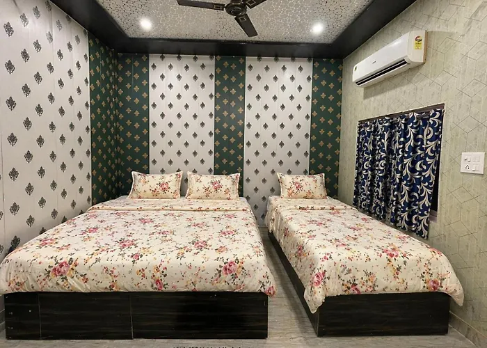 Hotel Shivayy Majestic - Bhu Sundarpur Road 3Km From Kashi Vishwanath Temple