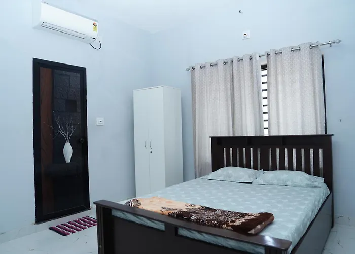 Sukruthi Service Apartment 3Bhk
