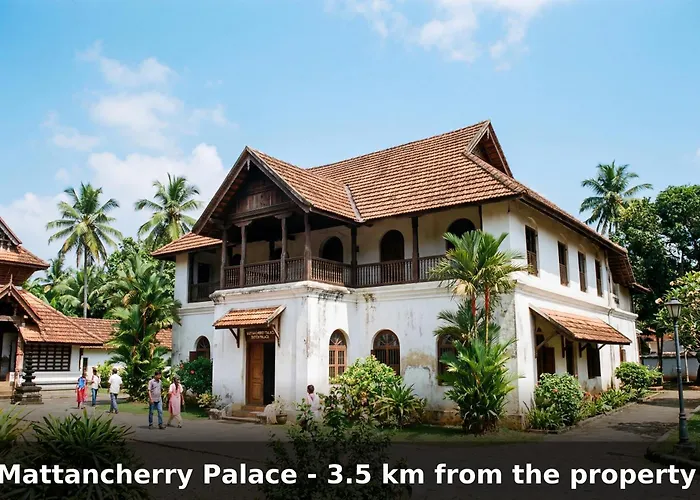 Hotel O Broadway Ernakulam
