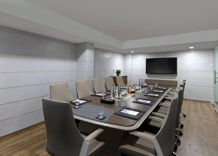 Fortune Airport Road Kochi - Member Itc Hotels' Group