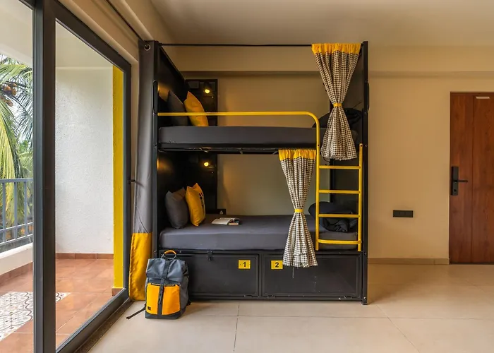 The Hosteller Bam Goa, Calangute