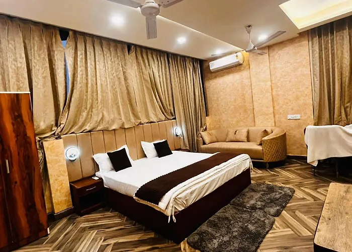Hotel Naayra