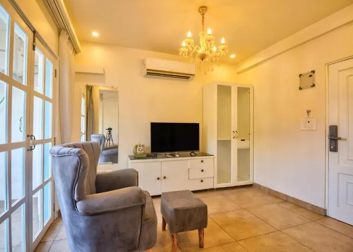 Casa Pajaros