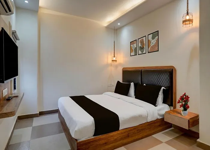 Hotel O Padampura Near Railway Station