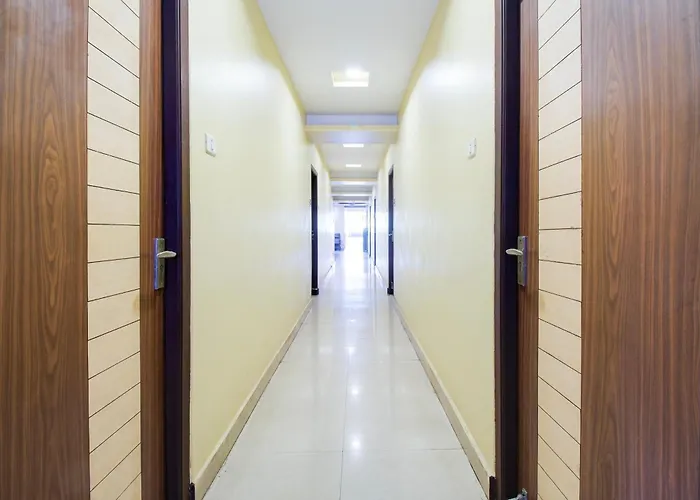 Super Oyo Hotel O Allipuram Near Railway Station