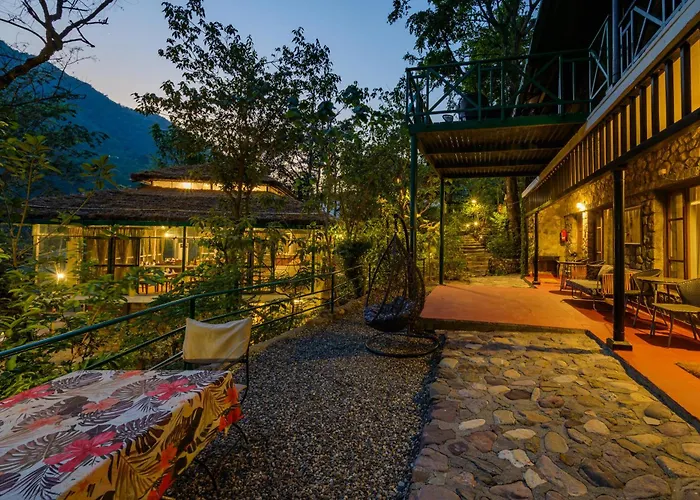 Neemrana'S Glasshouse On The Ganges Rishikesh