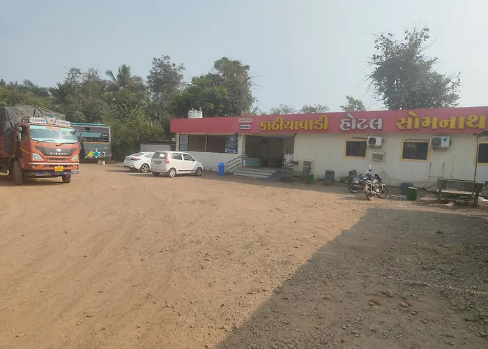 Hotel O Somnath