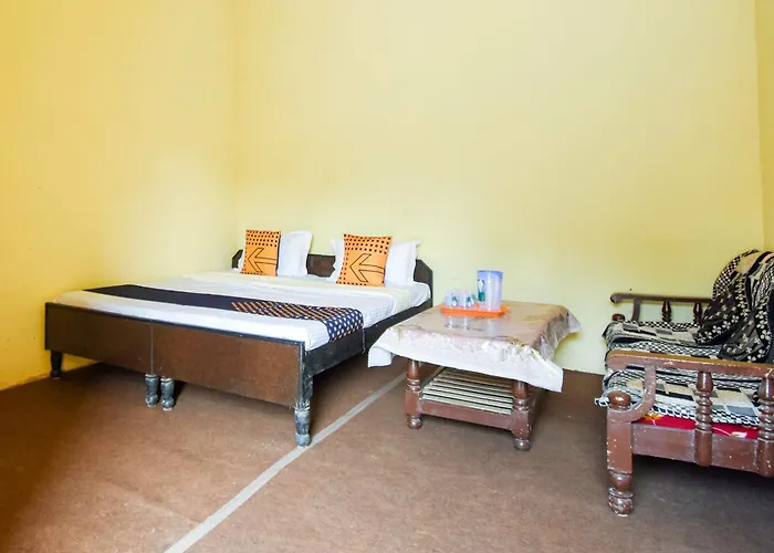 Spot On 69430 Saini Guest House