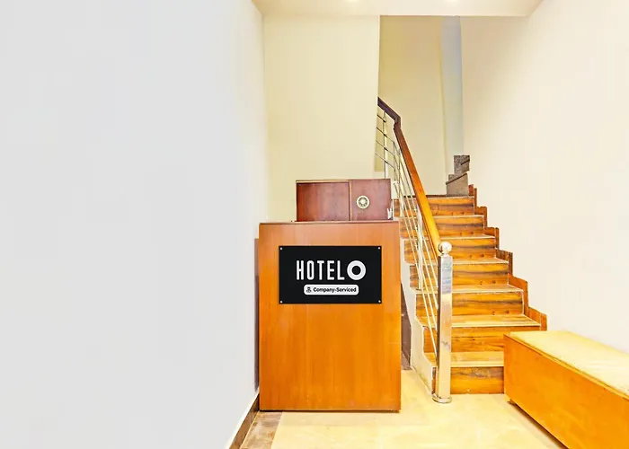 Hotel O By Oyo Sector 45 Formerly Manyavar