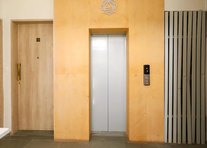 Hotel Tattva Suites Nibm, Next To Corinthians Club
