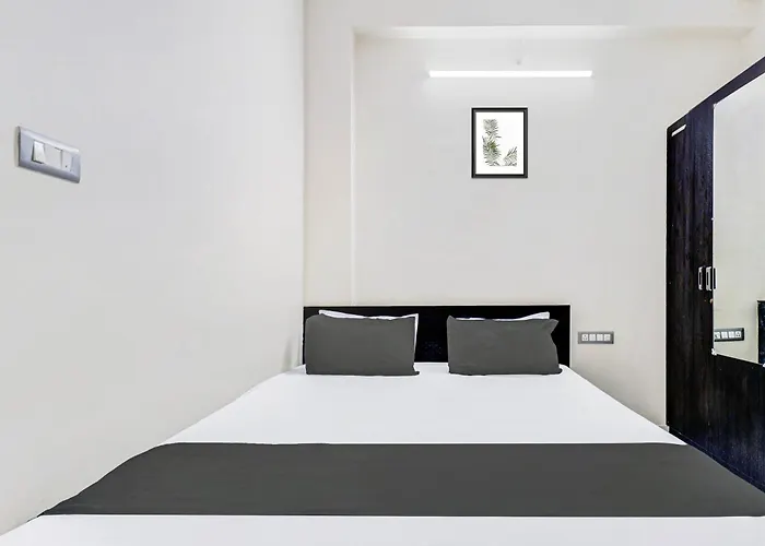 Hotel O Lakshmi Deluxe Lodge