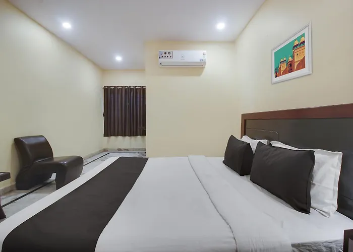 Super Hotel O Anuguna Tulasi Grand Near Jntu University Hyderabad