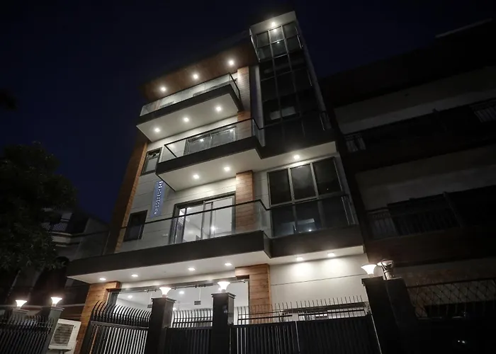 Hotel O Xanthe Noida