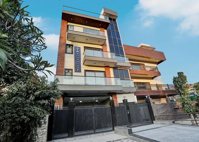 Hotel O Xanthe Noida