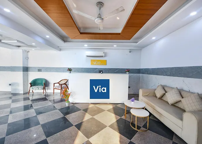 Via Bm Grand View Hotel Noida