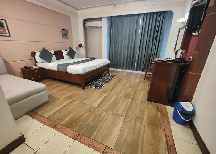 Hotel Metro Regency Meerut