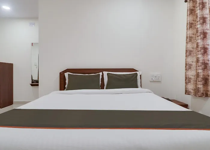 Collection O Hotel Virat Grand