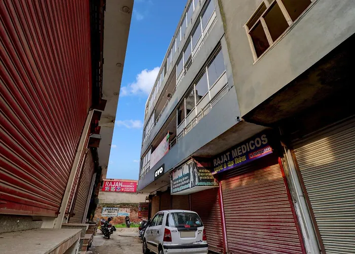 Hotel O Rajan Residency