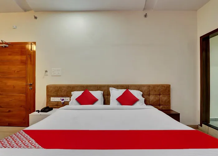 Hotel O Sv Residency