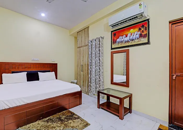 Hotel O Home Singhs Delight Varanasi