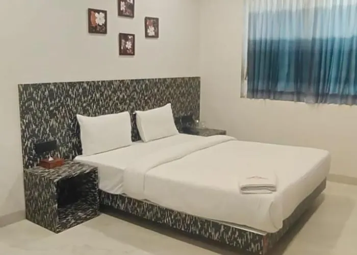 Hotel Jay Palace Inn Solapur