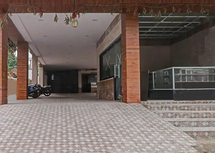 Hotel O Vallabha Residency