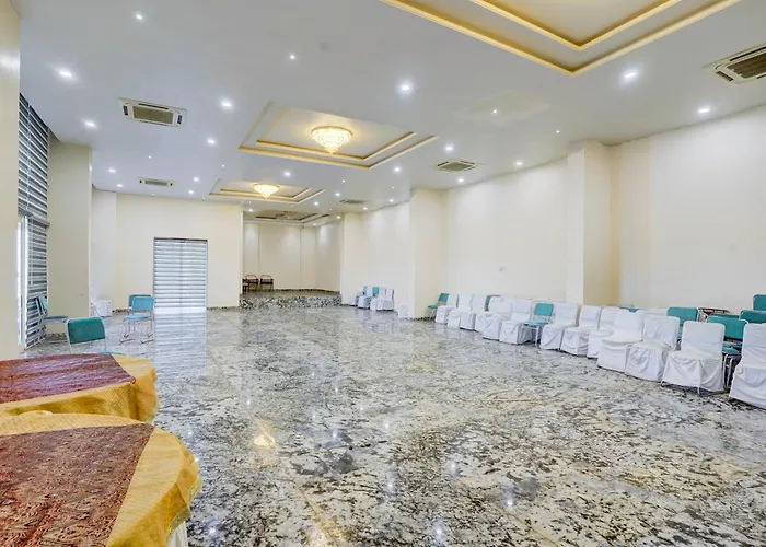 Hotel Amrit Manthan