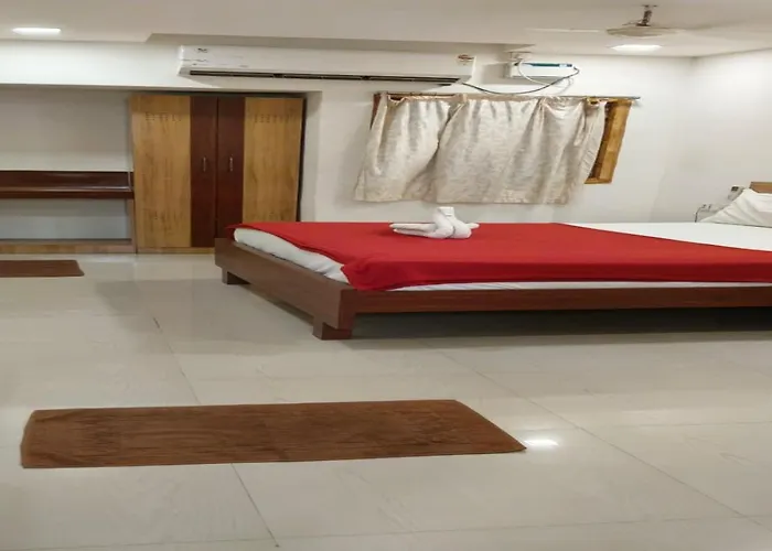 Raya'S Inn