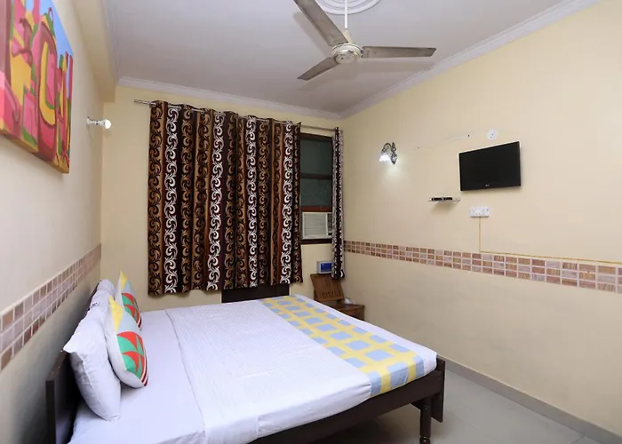 Hotel O Hya'S Homestay