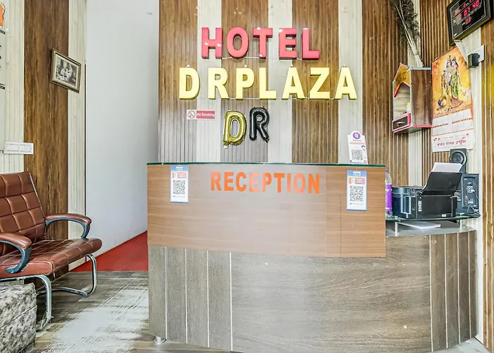 Oyo Dr Plaza