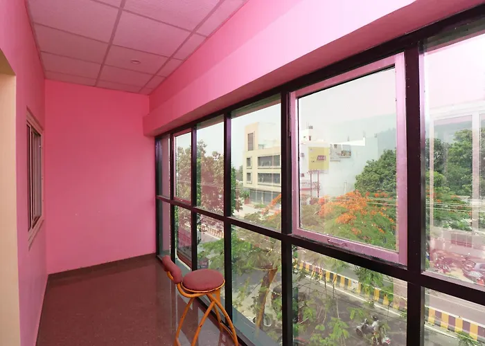 Hotel O Shri Ram Homestay