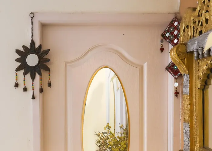 Oyo Flagship Maheshwari Villas