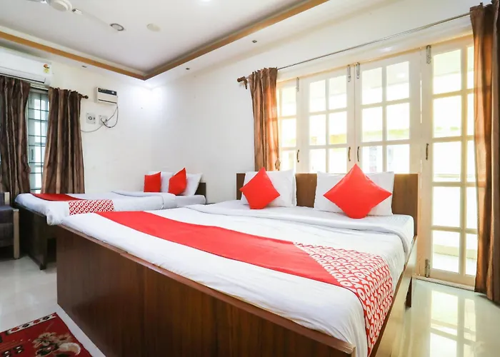 Oyo Flagship Maheshwari Villas