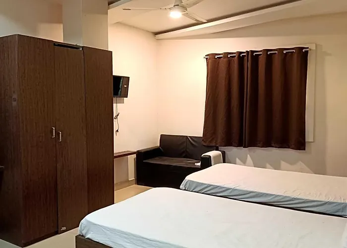 Hotel O K K Tower