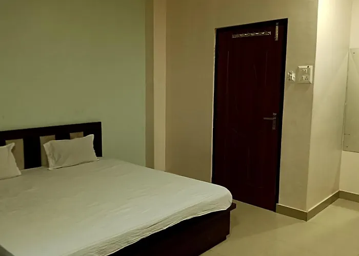Hotel O K K Tower