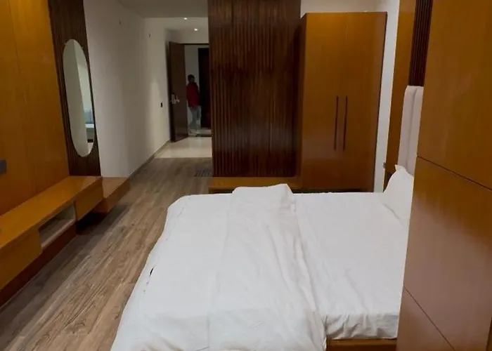 Hotel Shri Siddhivinayak