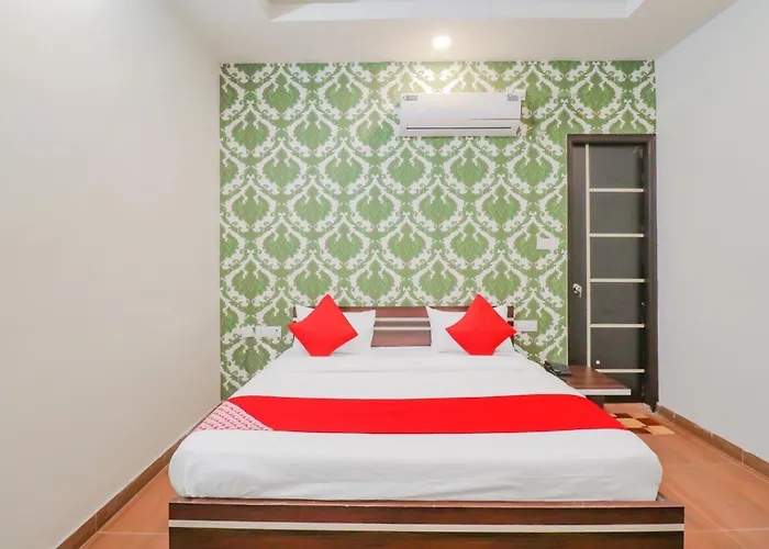 Hotel O Red Crown